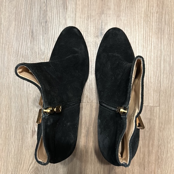 Talbots Black suede heeled ankle boots with leopard print bows on sides. NWT - Picture 4 of 12